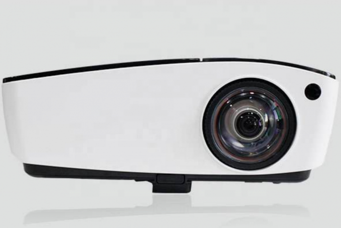 پروژکتور Ultra HD 4K Laser Short Throw 4000 لومن پروژکتور هوشمند برای خانواده مدرسه و شرکت 1