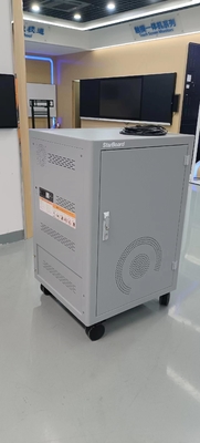 سبد شارژ AC شارژ DC شارژ و USB نوع A نوع C انبار ذخیره سازی iPad کابینت شارژ با چرخ برای کلاس
