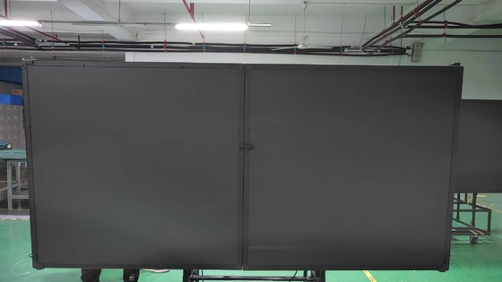 تجربه ی 4K Ultra HD با 75 اینچ پانل مسطح تعاملی ما که وزنش حدود 100 پوند است