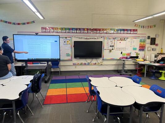 تلویزیون صفحه لمسی تخت iBoard Interactive Whiteboard 98 اینچی برای مدارس و شرکت ها