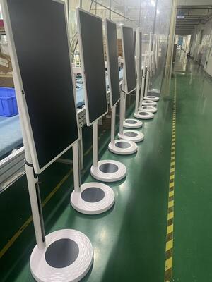 تلویزیون 32 اینچی قابل حمل هوشمند صفحه لمسی موبایل تلویزیون اندرویدی بی سیم روی چرخ